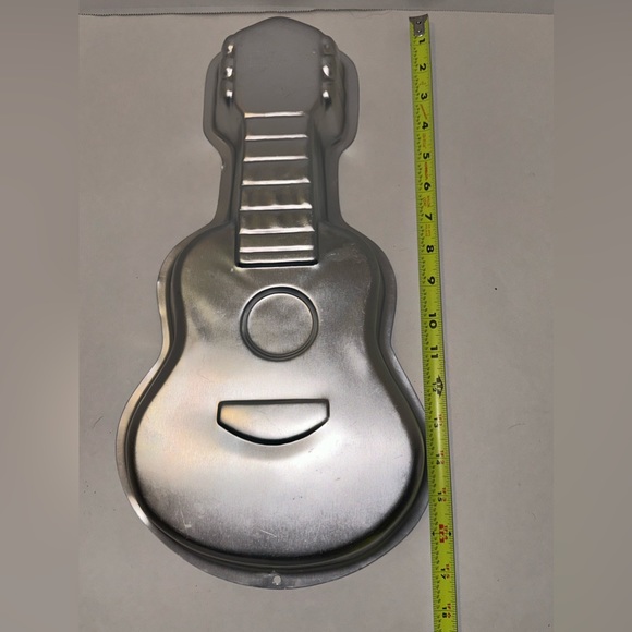 Wilton Cake Pan - Picture 4 of 6